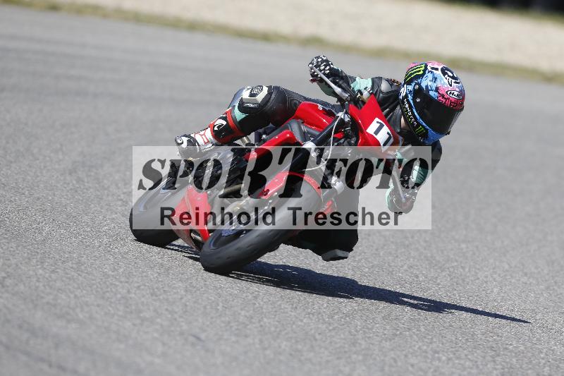 /06 08.04.2026 Cornu Master School ADR/Gruppe blau/11